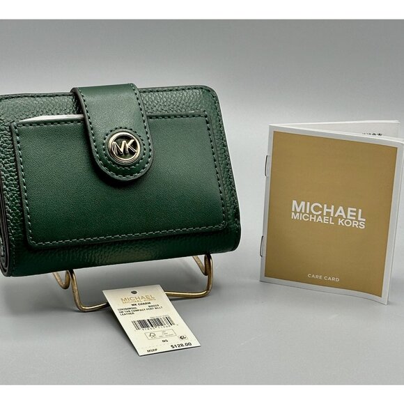 Michael Kors Charm Small Tab Compact Pocket Wallet Bosco Green Leather *READ* - Picture 1 of 16